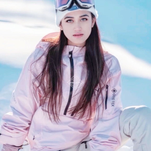 Meet your Posher, Liah - Picture 3 of 3